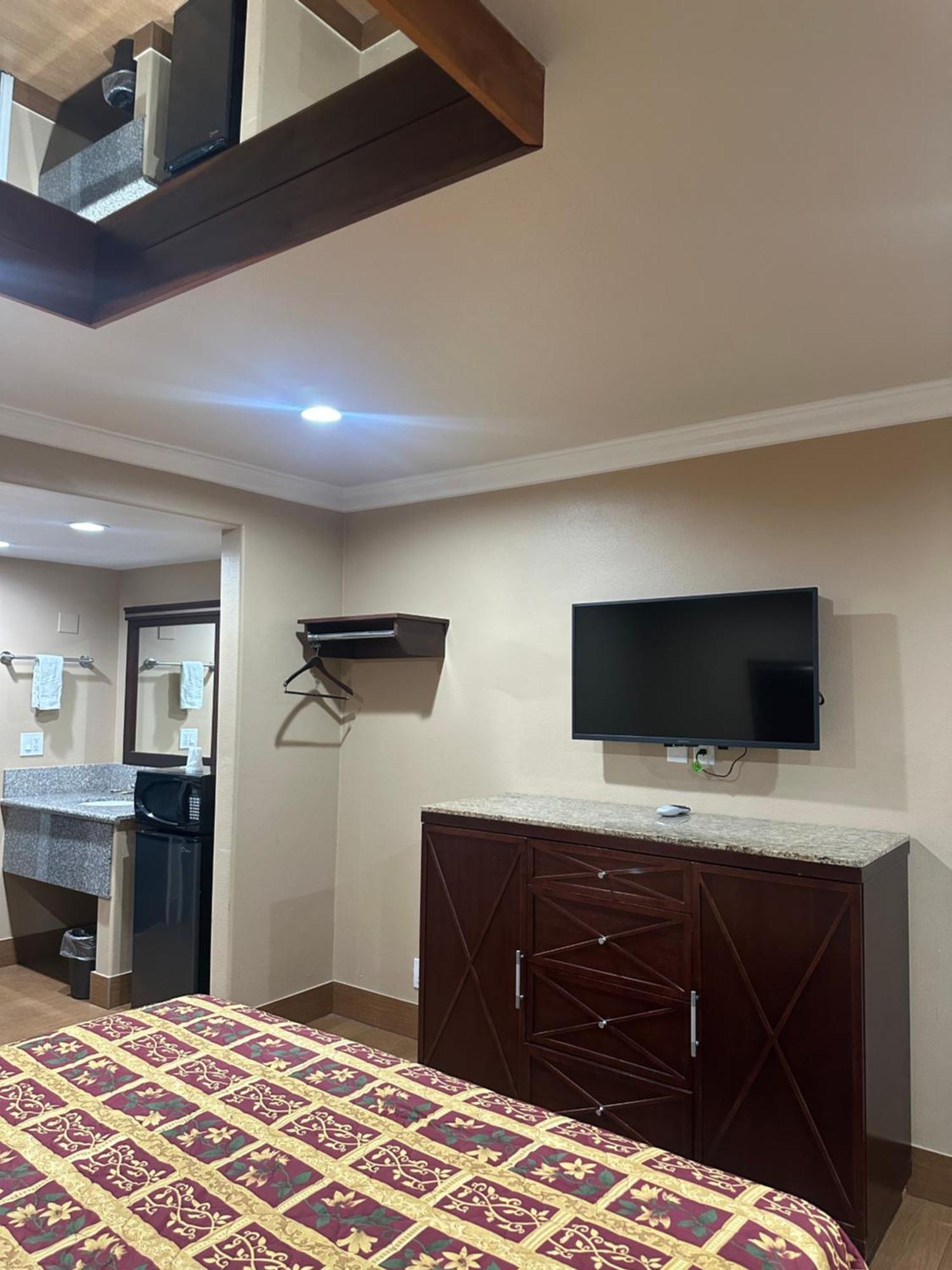 Stardust Inn أزوسا المظهر الخارجي الصورة